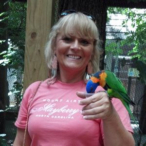 Meet your Posher, Sandra